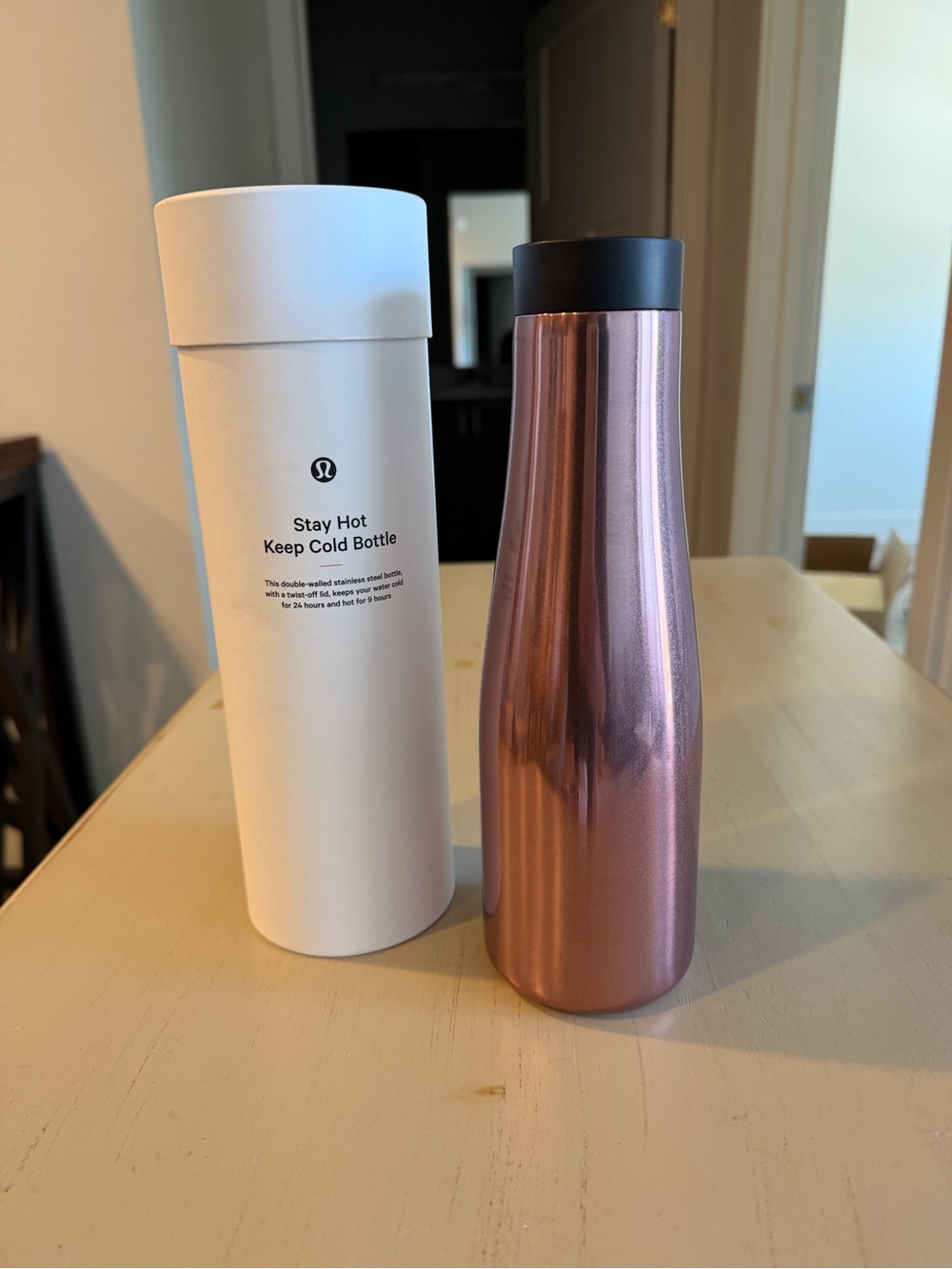 lululemon athletica Metallic Rose Water Bottle with Black Lid